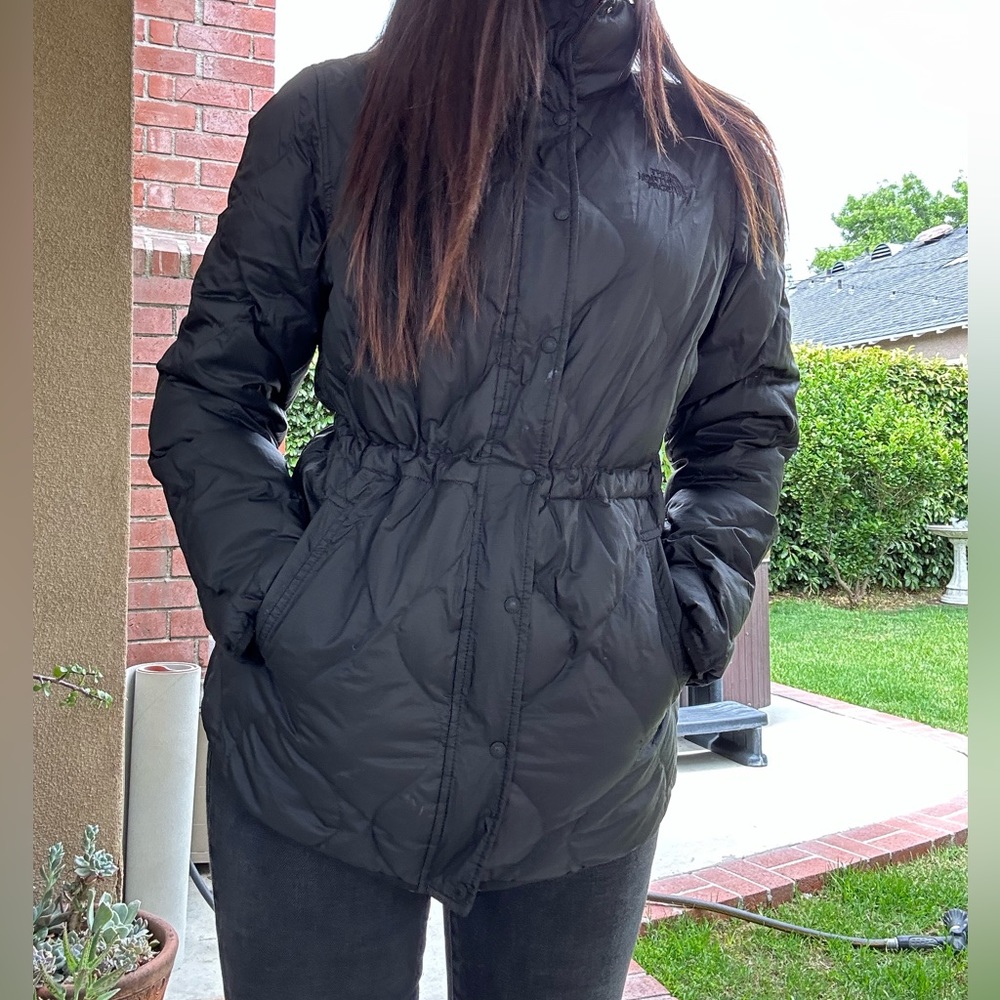Black north face jacket